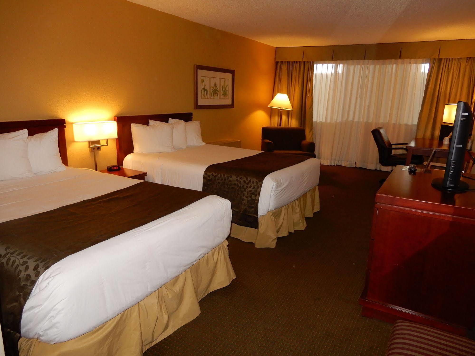 Clarion Hotel Milwaukee Airport מראה חיצוני תמונה