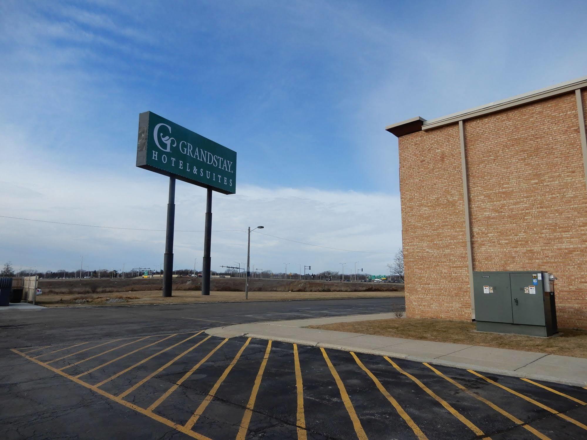 Clarion Hotel Milwaukee Airport מראה חיצוני תמונה